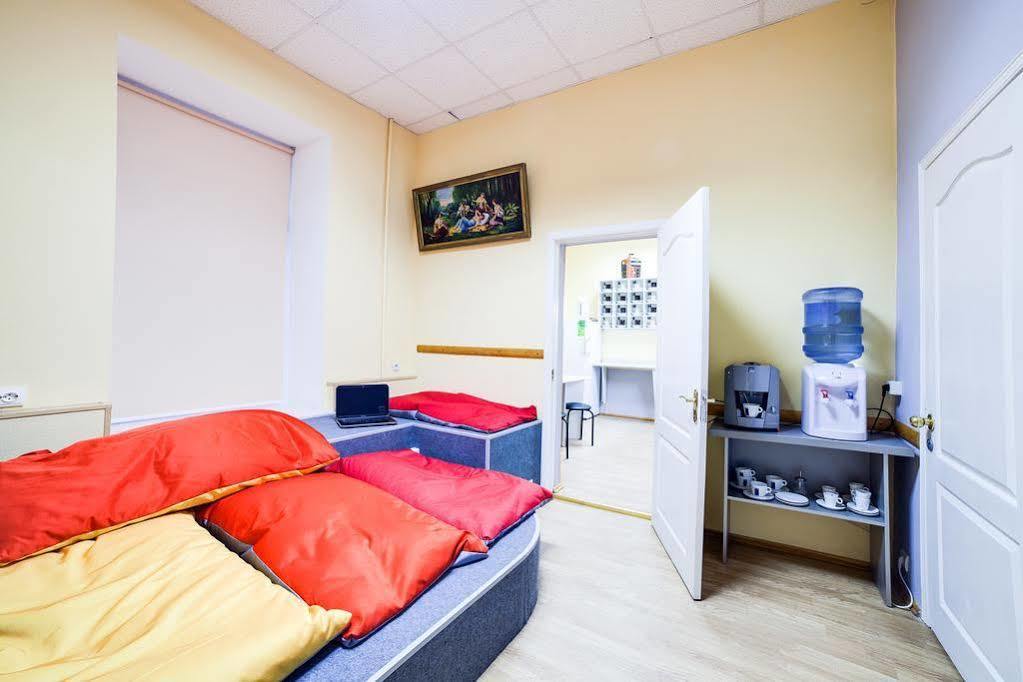 Night & Day Hostel Kiev Dış mekan fotoğraf